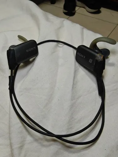 Fone Sony MDR-AS600bt