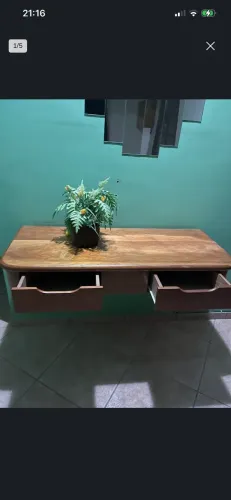 Escrivaninha/Aparador / Rack Suspenso em Madeira - Excelente Estado 