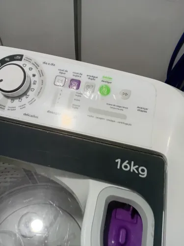 Vendo consul 16kg estado de nova 