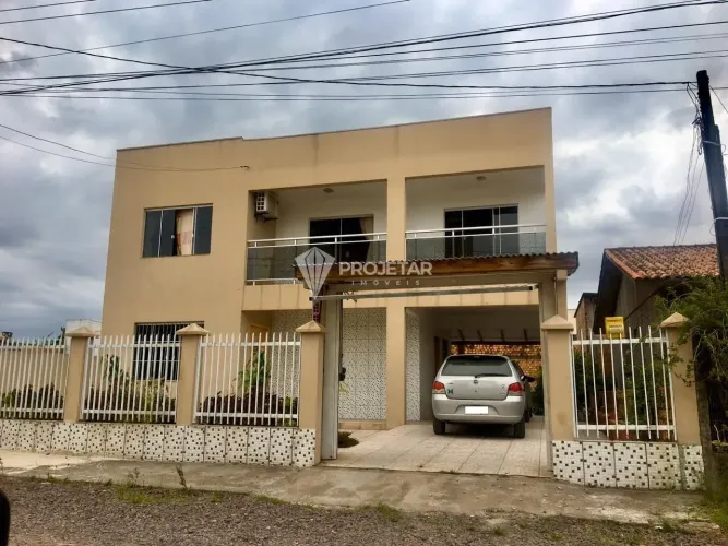 Casa à venda em Sombrio no bairro Nova Brasilia
