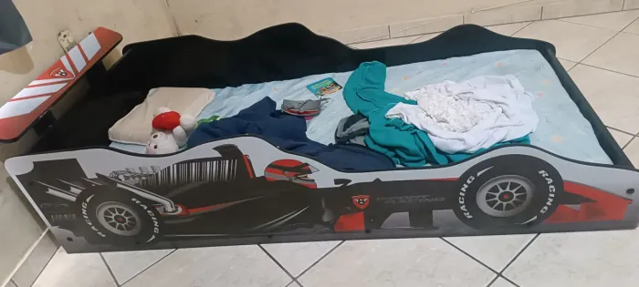 Doação, cama infantil, nunca usada.