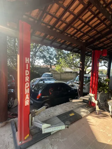ELEVADOR AUTOMOTIVO HIDROMAR HI 2.5S - SEMINOVO