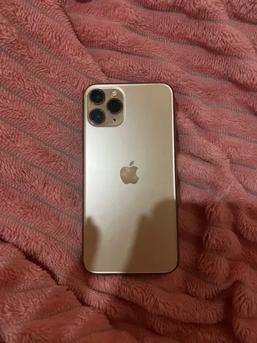 iPhone 11 Pro (leia a legenda)