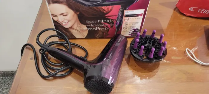 Secador de cabelo PHILIPS 