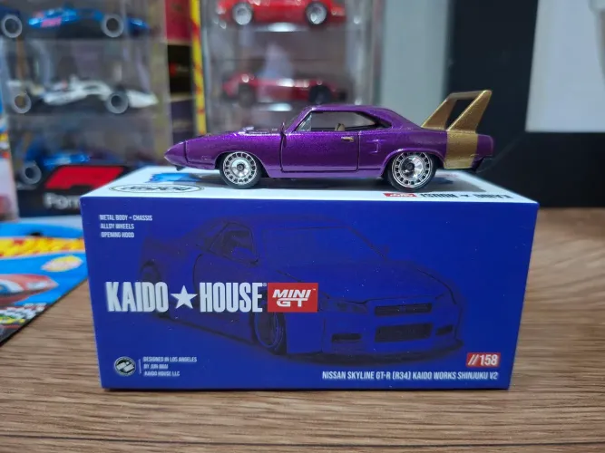 Hot Wheels Plymouth SuperBird Custom