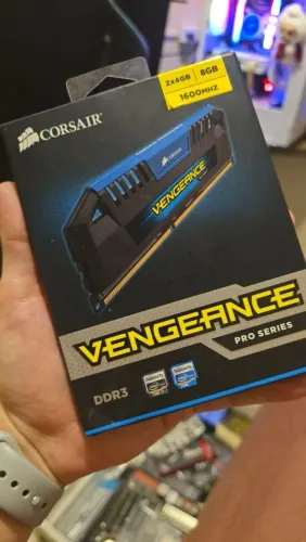 Memória RAM Corsair Vengeance DDR3