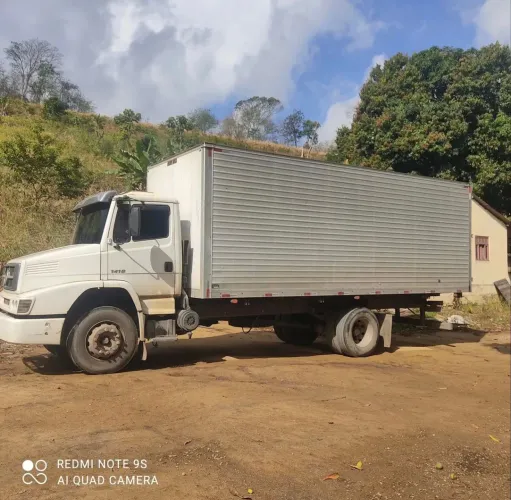 Baú para caminhão toco super reforçado AxLxP 2.60x2.60 X7.20 fundo de chapa grossa .