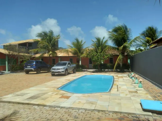 CASA DE PRAIA NA CAPONGA 600 MTS DA PRAIA REF: 4685