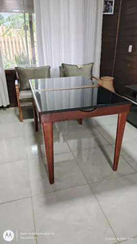 Mesa para 6 cadeiras