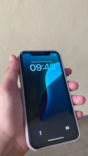 Celular iPhone XR