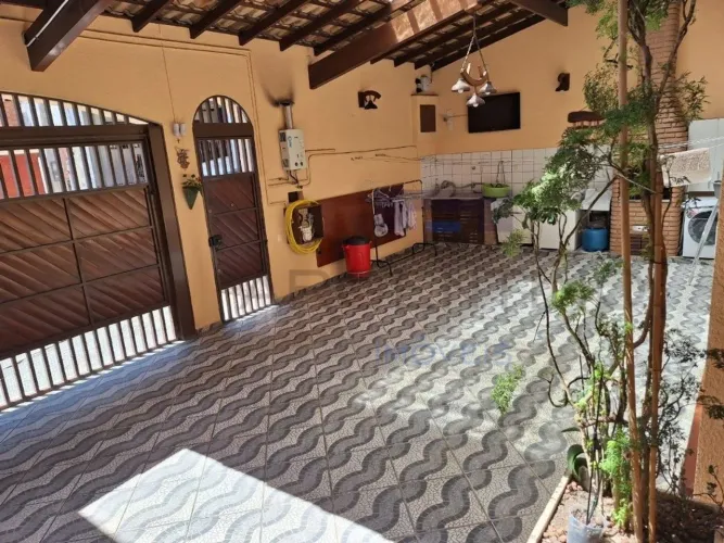 Excelente Casa sobrada à Venda na Vila Lavínia | Mogi das Cruzes