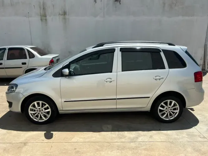 Volkswagen Spacefox 1.6/ 1.6 Trend Total Flex 8V 5P 2013