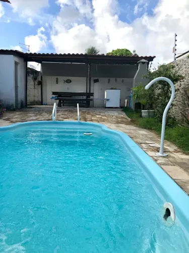 Casa para venda tem 400 metros quadrados com 7 quartos em Iputinga - Recife - PE