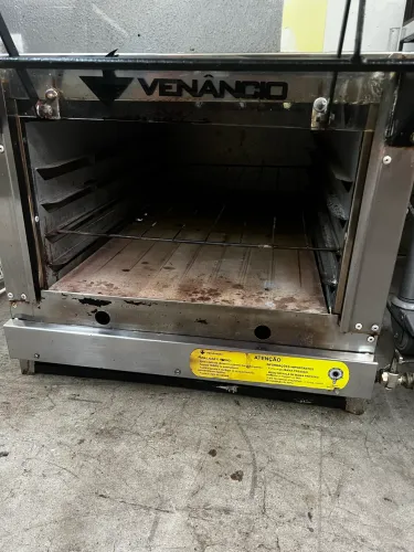 Forno de lastro Venâncio/forno para bolos e afins