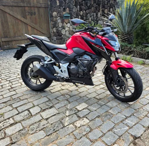 Cb 300F Twister único dono somente venda