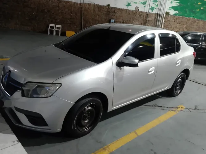 Renault Logan Zen Flex 1.0 12V 4P Mec. 2021