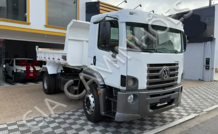VW 17-190 CONSTELATION ANO 2013 CAÇAMBA 2024