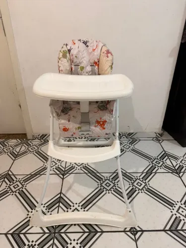 Cadeira de Alimentação Burigotto Papa & Soneca - Dobrável, Completa e Segura 