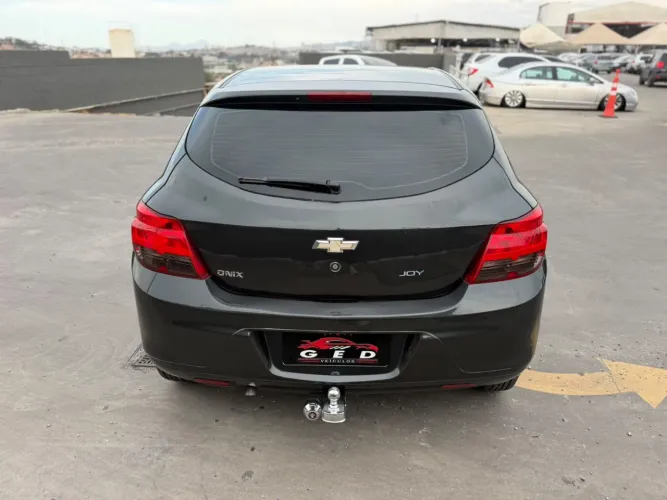 Chevrolet Onix JOY Hatch 1.0 8V Flex Mec. 4P 2019