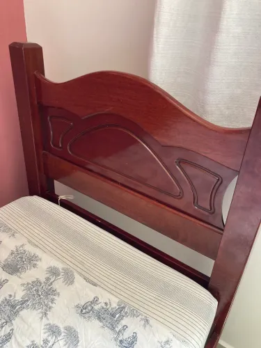 Cama + colchão por apenas só 500 
