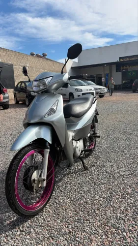 Honda Biz 125 ?