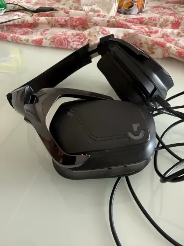 Headset Logitech G635 com fio 