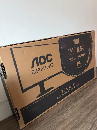 Monitor Gamer AOC 27 - 180hz - Novo Lacrado