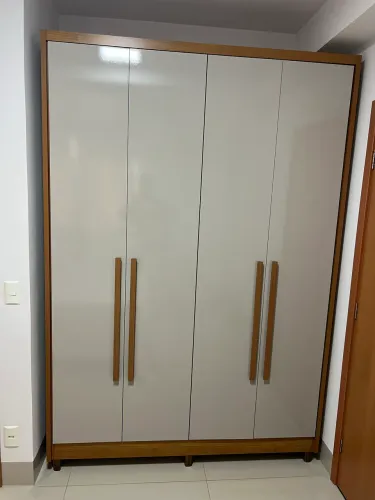 Guarda Roupas - 4 P - Dinamarca