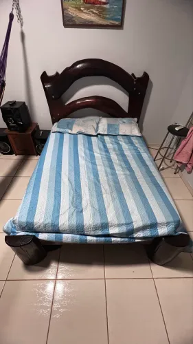 Cama Madeira Bruta