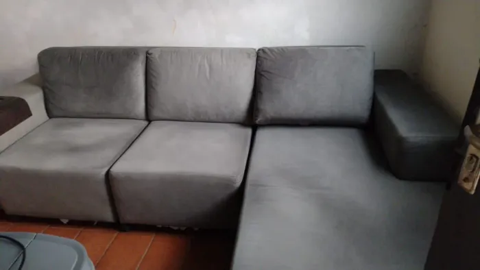 Vendo sofá 2.90 metros sem rasgado sem manchas 