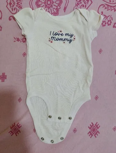 Carter's menina boby 3 meses