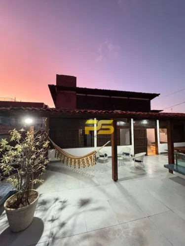 Casa de Alto Padrão para Temporada