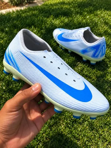 Chuteira de campo mercurial vapor 16 clube