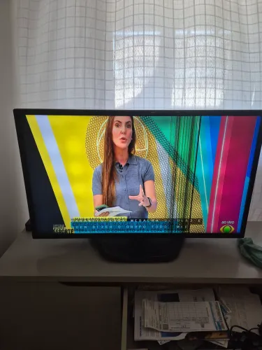 Tv LG 42 polegadas (Leia o anúncio)