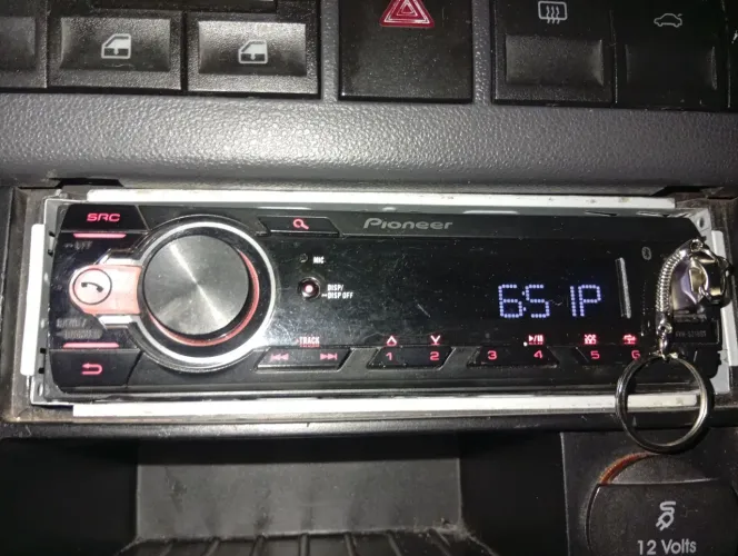 Som pionner com bluetooth