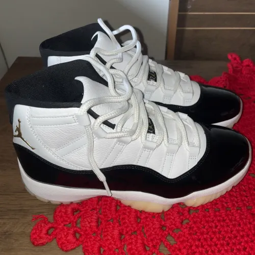 Air Jordan 11 DMP