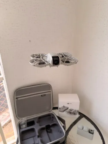 DJI Neo Fly More Combo - Controle RC-N3 + 3 Baterias | Semi Novo