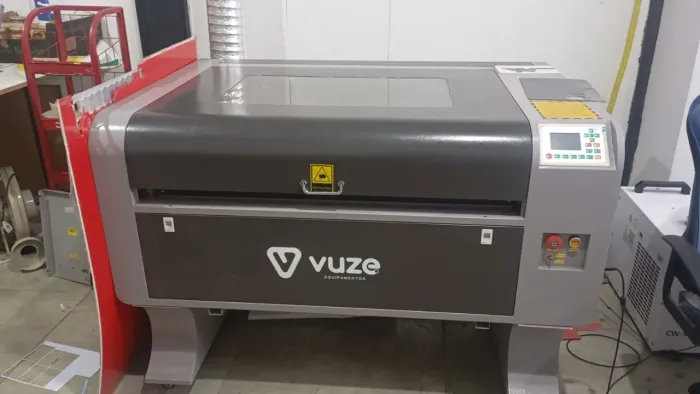 Máquina a laser 