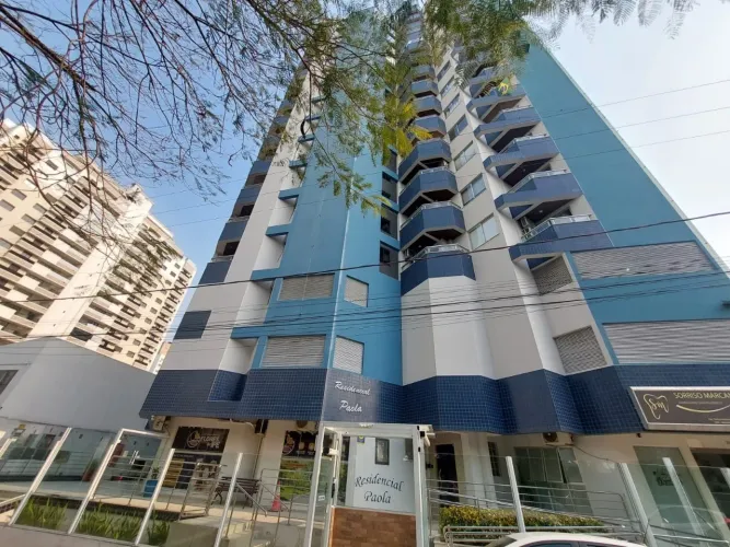 Apartamento Semi Mobiliado com suíte e sacada Campinas - São José/SC
