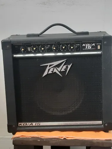AMPLIFICADOR PEAVEY KB/A15