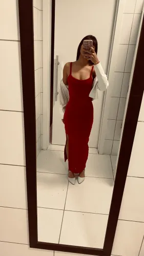 vestido vermelho colado 