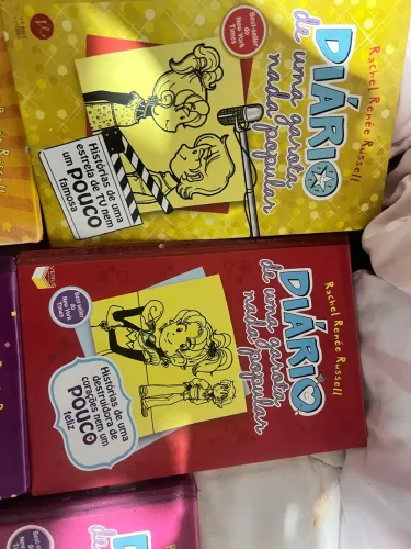 Box Diario de uma garota nada popular