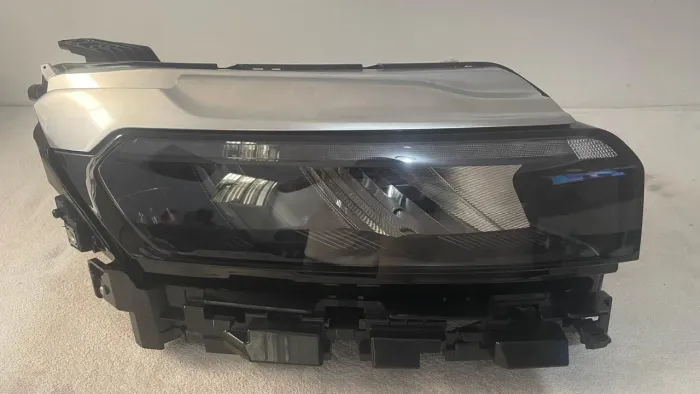 Farol Jeep Comander 2022/25 Full lead lado direito original 