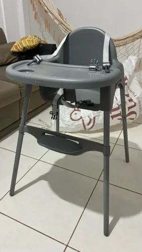 VENDO CADEIRA DE REFEIÇÃO INFANTIL COSCO
