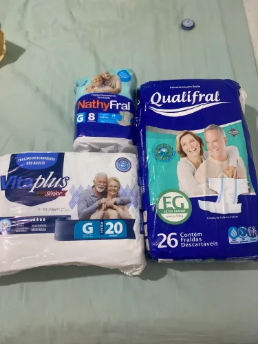 3 pacotes de fralda Adulto / Idoso