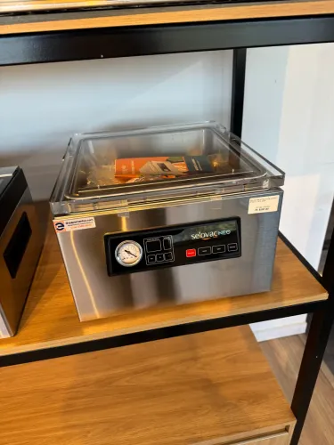 Seladora A Vácuo De Câmara Inox Selovac Neo Lns80 220V nova 