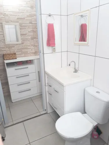Oportunidade com 2 banheiros- Centro,Poá