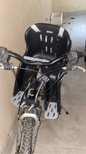 Cadeirinha infantil bicicleta