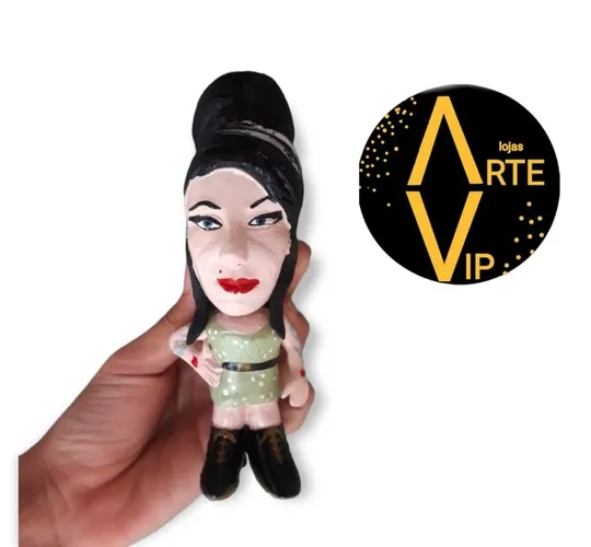 Boneca escultura action figure Amy Winehouse