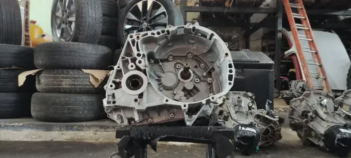 Caixa de Marchas Renault Sandero Logan 1.6 8 cabo